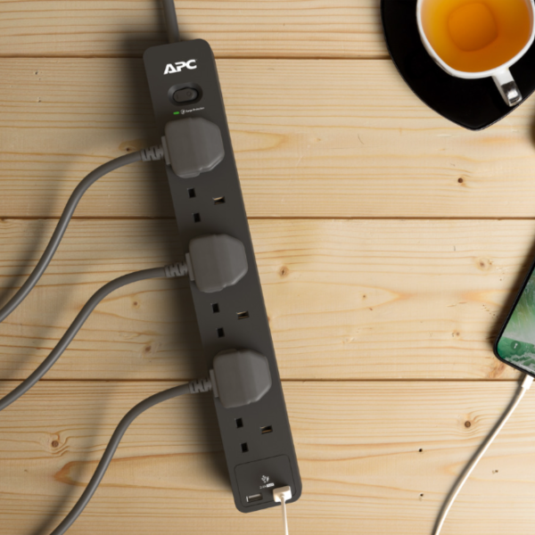 APC PME6U2B-UK SurgeArrest Essential Surge Protector 6.5ft/2.0m extension cord